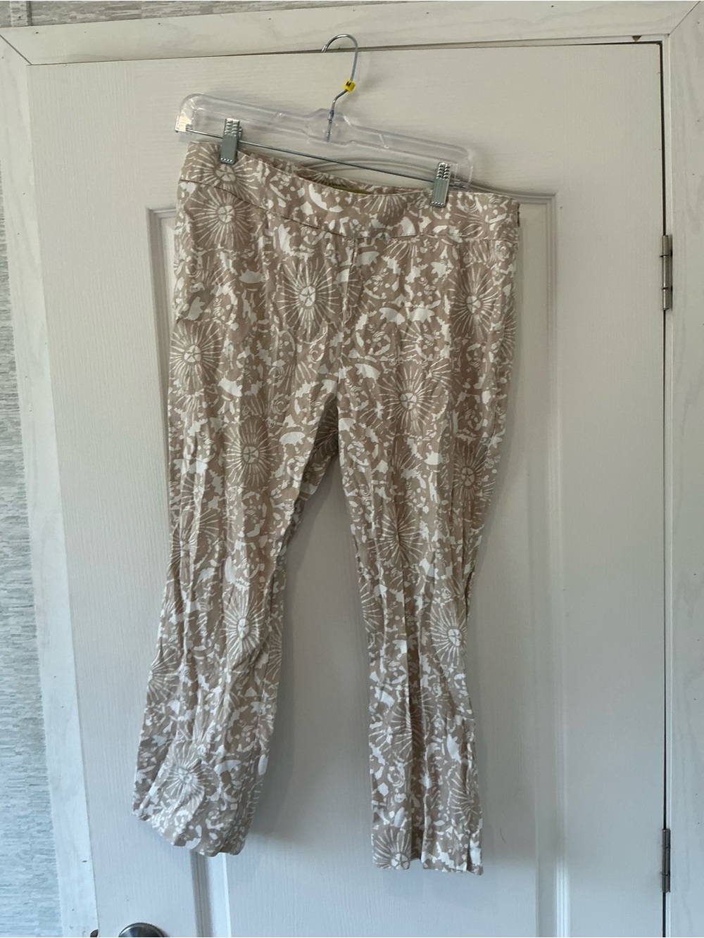 Sigrid Olsen Beige Floral Boot Cut Pants 10 Euc